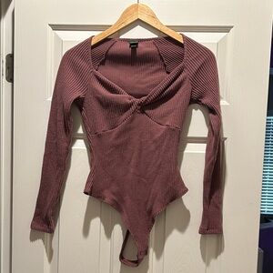 Mauve Ribbed Long Sleeve Body Suit